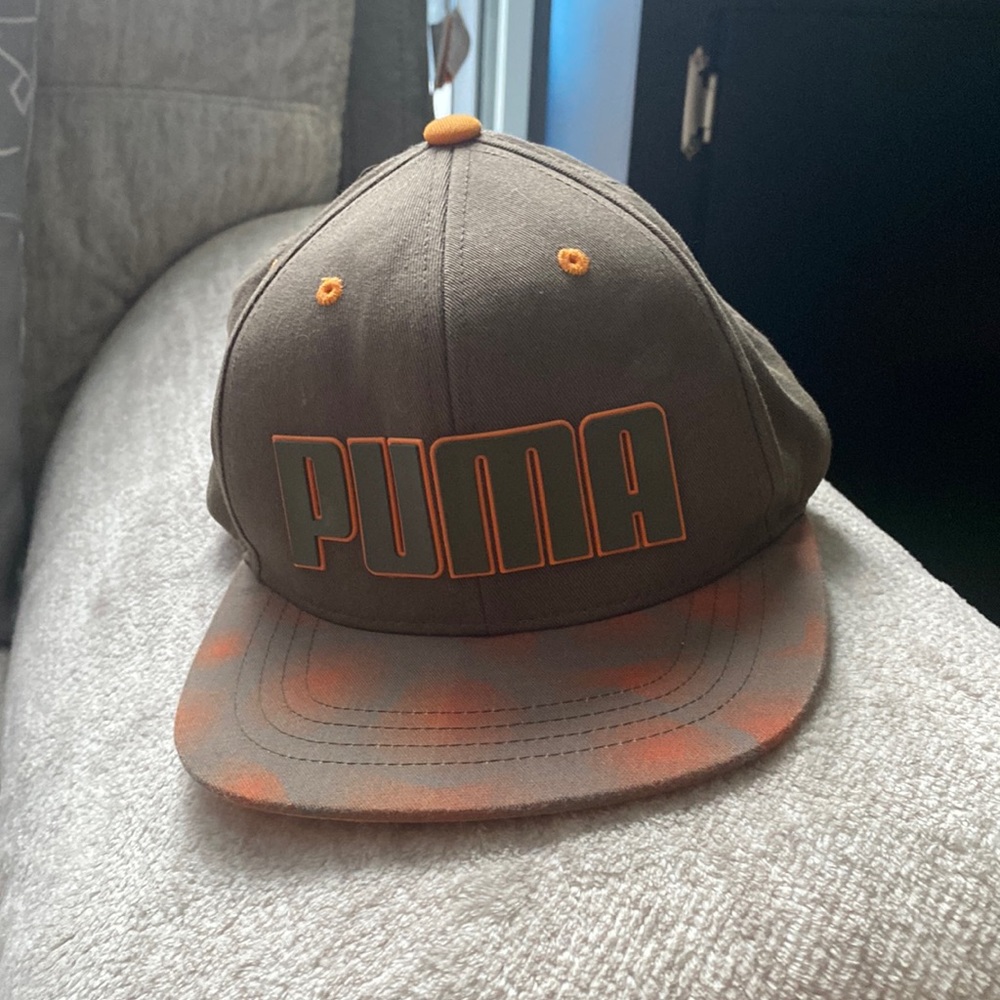 Puma orange hat